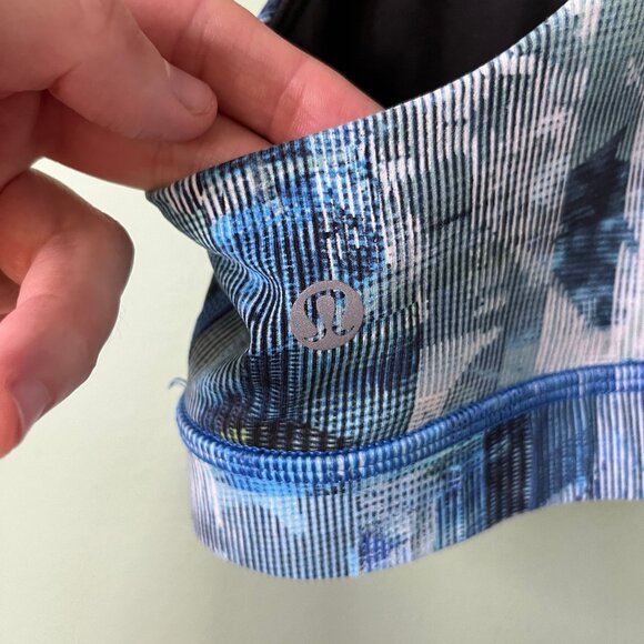 Lululemon Time To Sweat Keyhole Back Sports Bra Size 8 - Picture 6 of 7